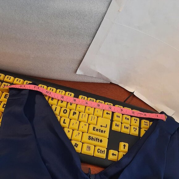 NEW ! Lsisi Long Sleeveless V Neck Evening Gown With A Split Dark Blue Size XL - Picture 6 of 8